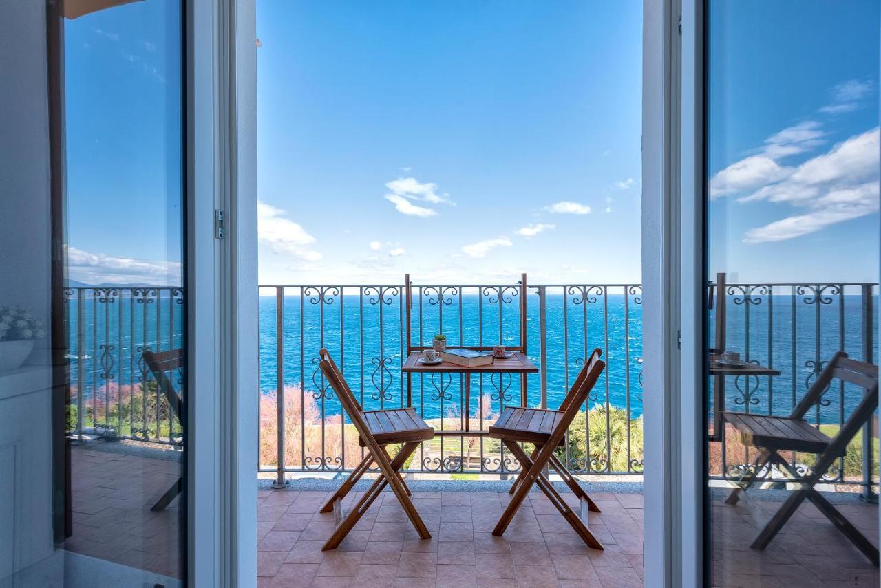 “Cielo E Mare”, Casetta Nel Cuore Del Borgo Antico / “Sky&Sea”, Charming In The Heart Of Old Village Castelsardo Esterno foto