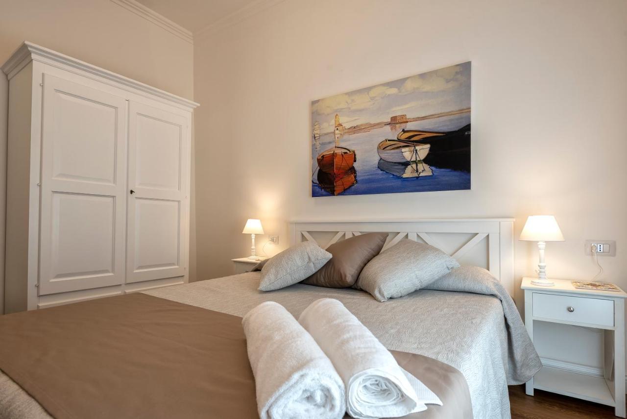 “Cielo E Mare”, Casetta Nel Cuore Del Borgo Antico / “Sky&Sea”, Charming In The Heart Of Old Village Castelsardo Esterno foto