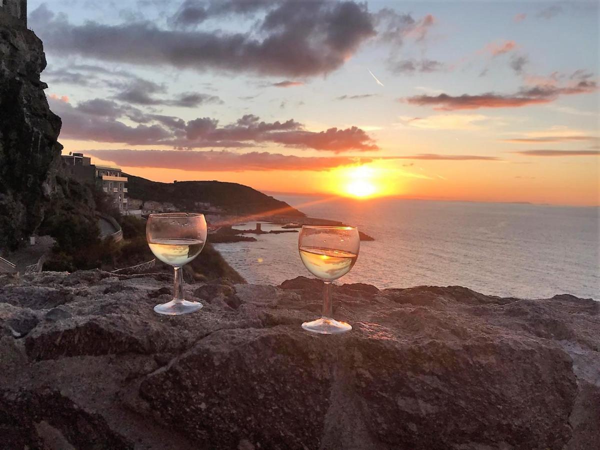 “Cielo E Mare”, Casetta Nel Cuore Del Borgo Antico / “Sky&Sea”, Charming In The Heart Of Old Village Castelsardo Esterno foto