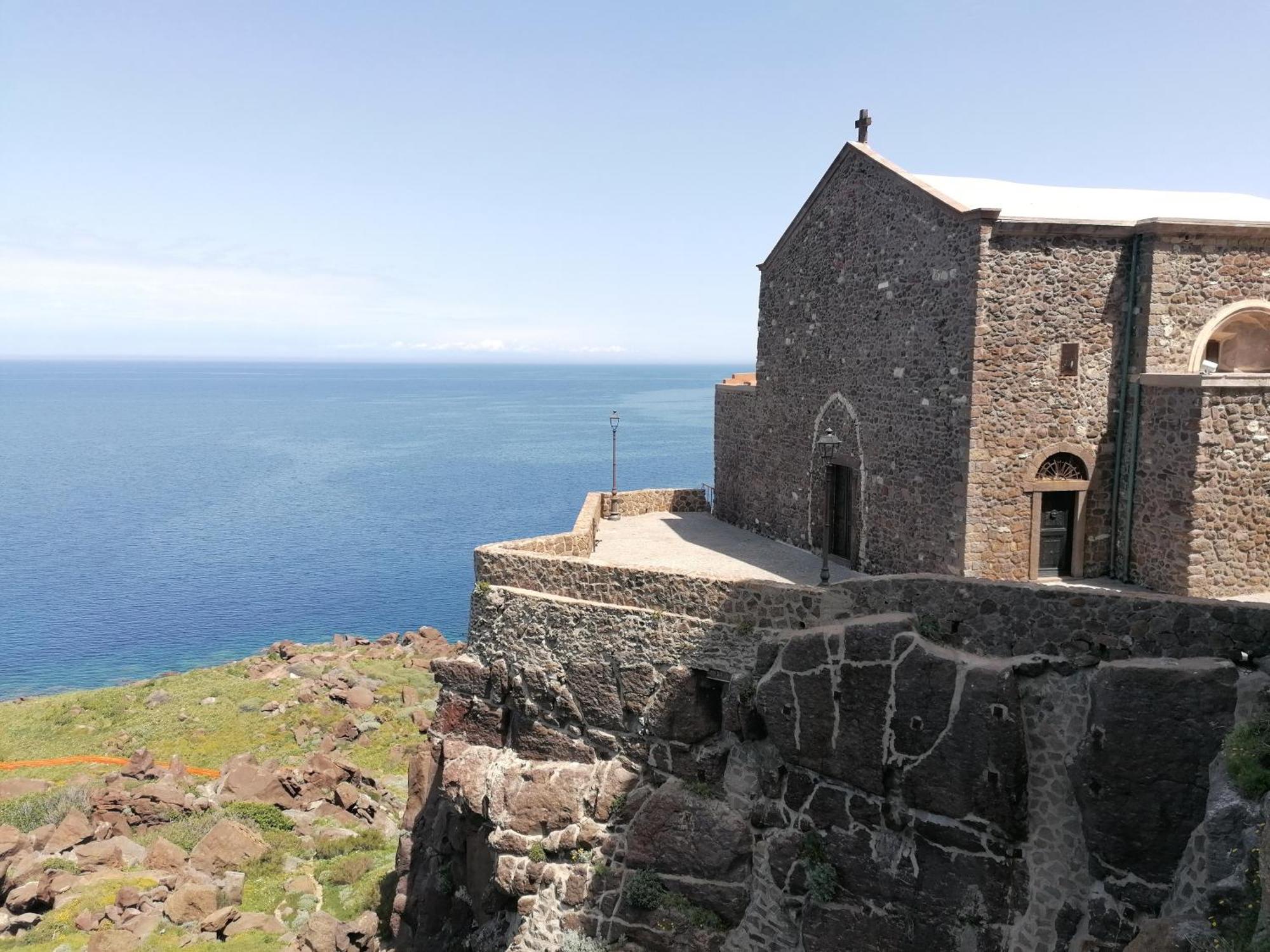 “Cielo E Mare”, Casetta Nel Cuore Del Borgo Antico / “Sky&Sea”, Charming In The Heart Of Old Village Castelsardo Esterno foto