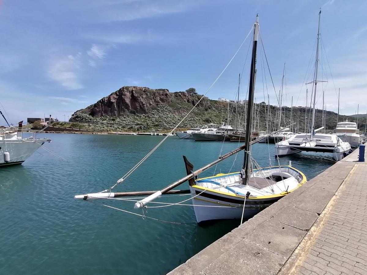 “Cielo E Mare”, Casetta Nel Cuore Del Borgo Antico / “Sky&Sea”, Charming In The Heart Of Old Village Castelsardo Esterno foto